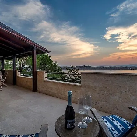 Villa & Blue With Sea View *