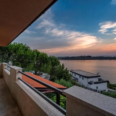 Villa & Blue With Sea View *